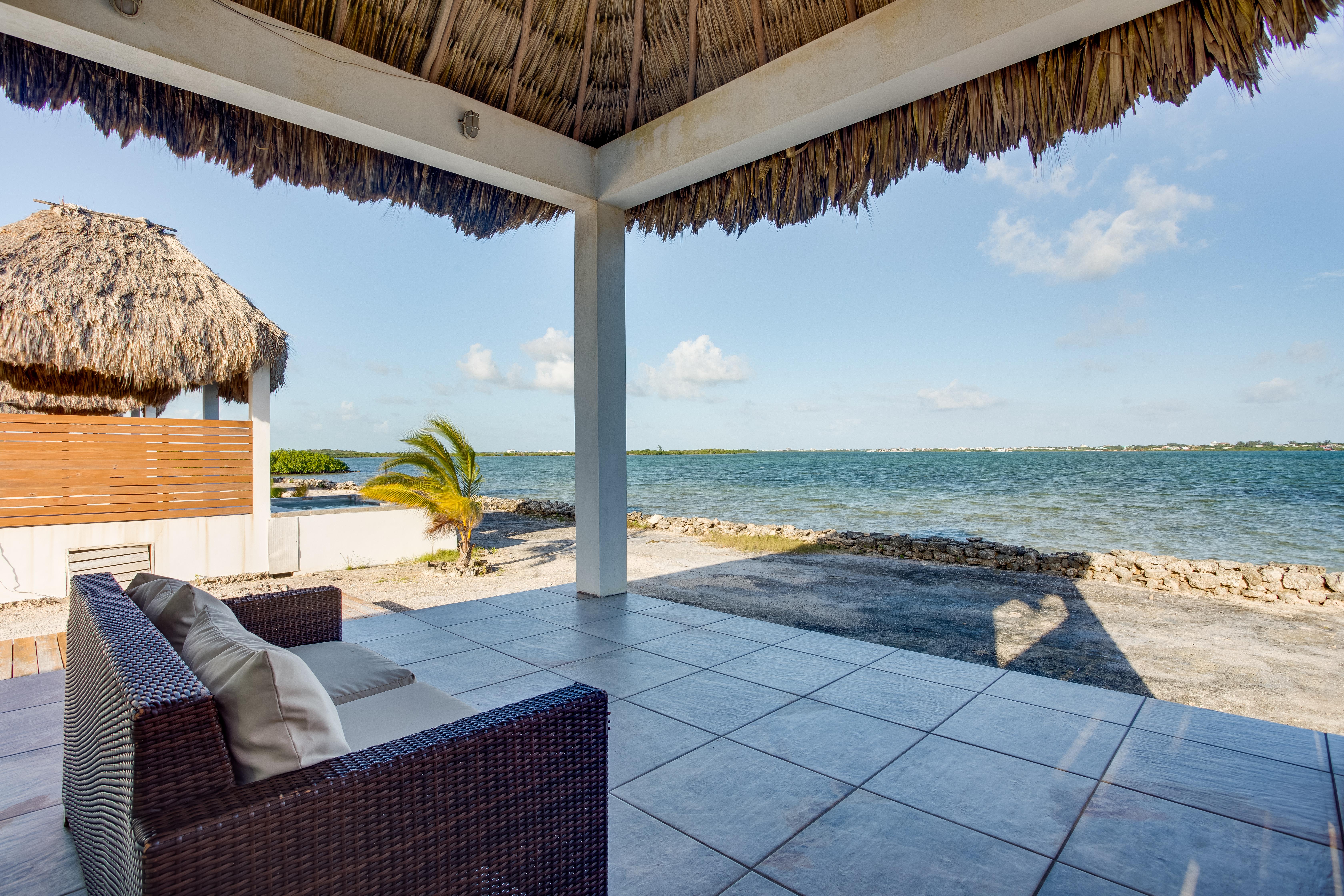 Turtle Island Resort San Pedro  Exterior photo